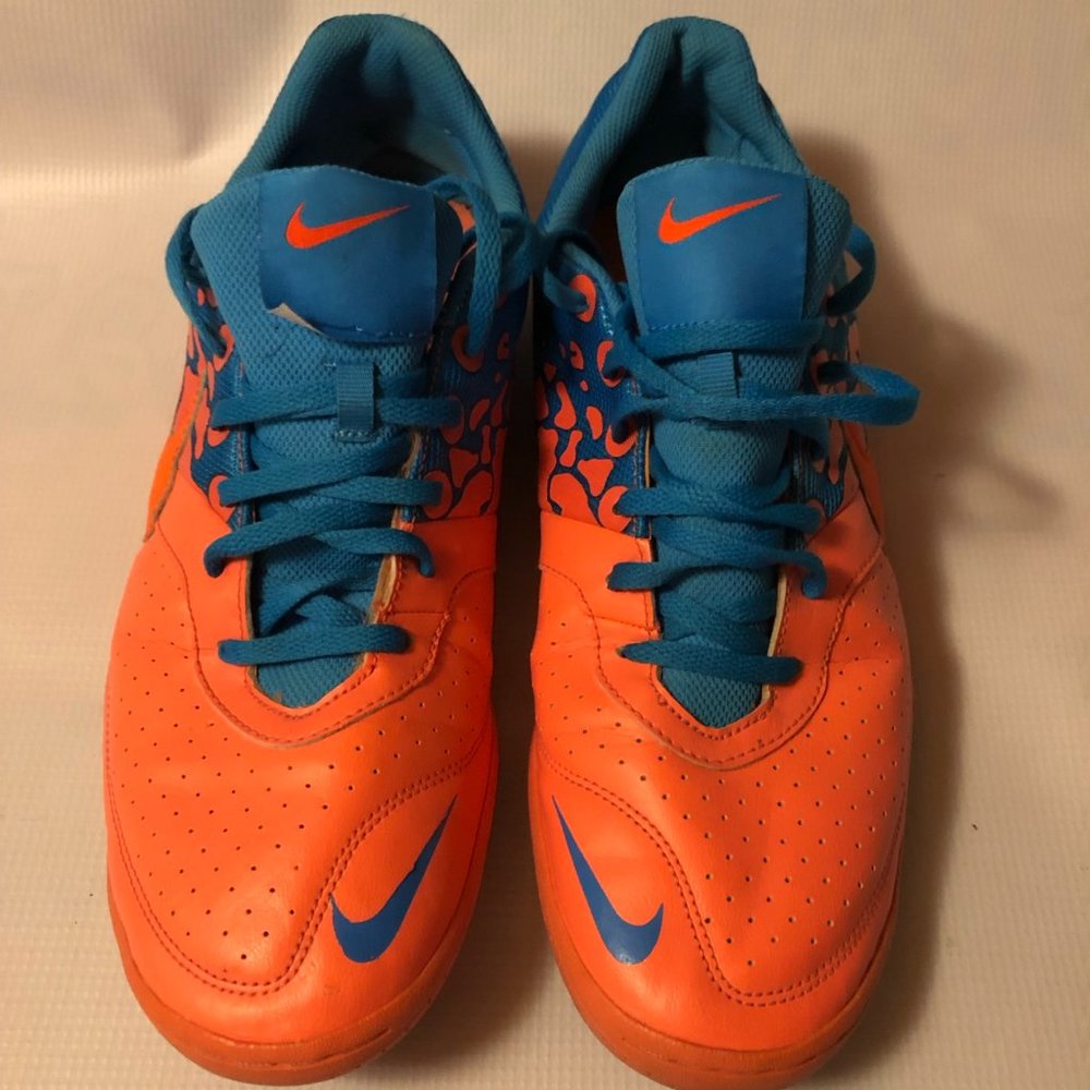 NIKE MEN'S ELASTICO II BRIGHT MANGO BLUE INDOOR SOCCER SHOE 580454-884 SIZE 12